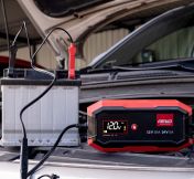 AMiO PRO älykäs akkulaturi 12/24 V 10 A – LiFePO4 / AGM / GEL / lyijyakut