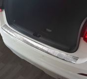 Takapuskurin suoja Audi Q2 
