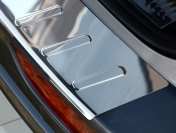 Takapuskurin suoja  Audi Q5 2008-