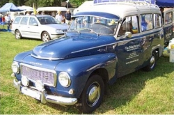 Aurinkolippa Volvo Duett P 210