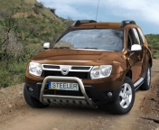 Eu-valoteline alleajosuojalla Dacia Duster 2010-