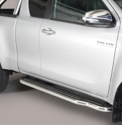 Toyota Hilux astinlaudat 2016-