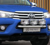 Toyota Hilux pieni valoteline 2016-20