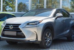 Takapuskurin suoja Lexus NX 2014-19