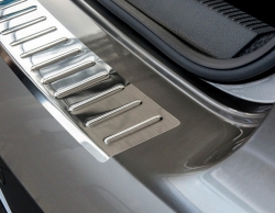 Takapuskurin suoja VW Passat sedan B8 2014- 