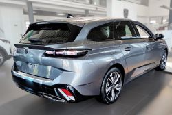 Takapuskurin suoja Peugeut 308 SW III 2021-