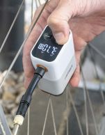 Akkukäyttöinen minikompressori polkupyörälle 150 PSI – USB-C