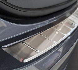 Takapuskurin suoja VW Taigo