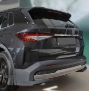 Takaluukun suojalista Skoda Elroq