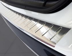 Takapuskurinsuoja Suzuki Vitara 2015-