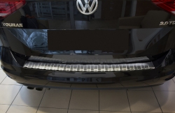 Takapuskurin suoja VW Touran 2015-