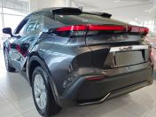 Takaluukun suojalista Toyota C-HR II 2023-