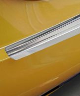 Takapuskurin suoja Toyota Prius V 2023-