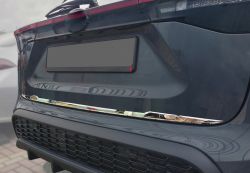 Takaluukun suojalista Toyota Yaris Cross 2021-