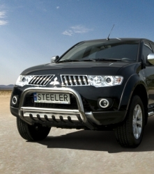 Eu-valoteline alleajosuojalla Mitsubishi L200 2009-