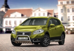 Eu-valoteline alleajosuojalla Suzuki SX4 2013-