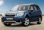 Eu-valoteline hampailla matala Subaru Forester 2013-