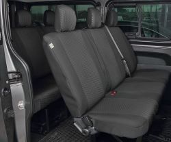 Penkinpäällinen bussi Vivaro 2014-19 DV3 takapenkki