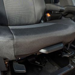 Istuinsuojat VW transporter T7 1+1 2024- 