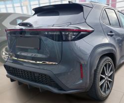 Takaluukun suojalista Toyota Yaris Cross 2021-